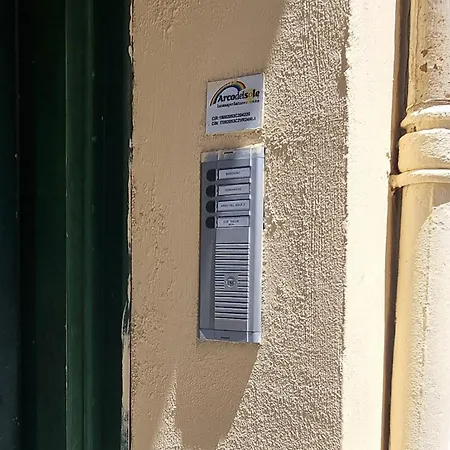 Arco Del Sole 2 *